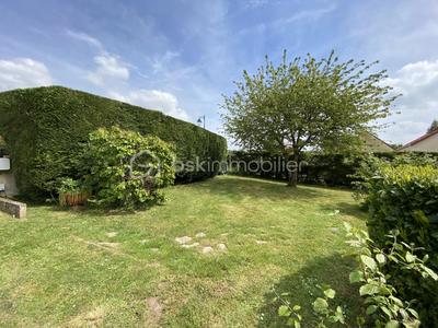 Pavillon - 110 m² - 6 pièces