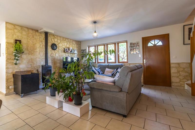 Maison - 124 m² - 7 pièces