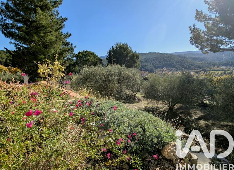 Maison - 111 m² - 4 pièces