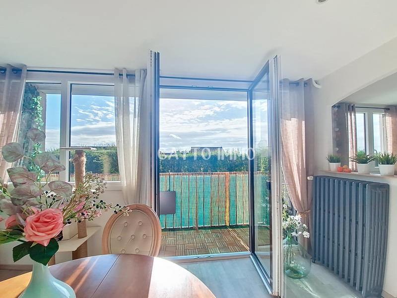 Appartement - 80 m² - 5 pièces