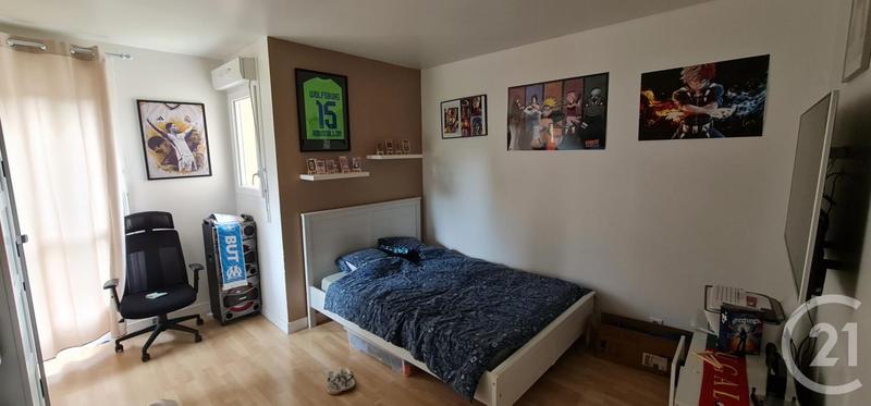 Appartement - 95 m² - 4 pièces