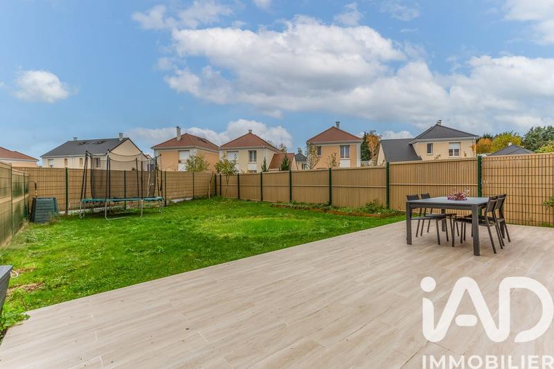 Maison - 91 m² - 5 pièces