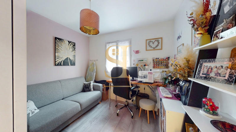 Maison - 101 m² - 5 pièces