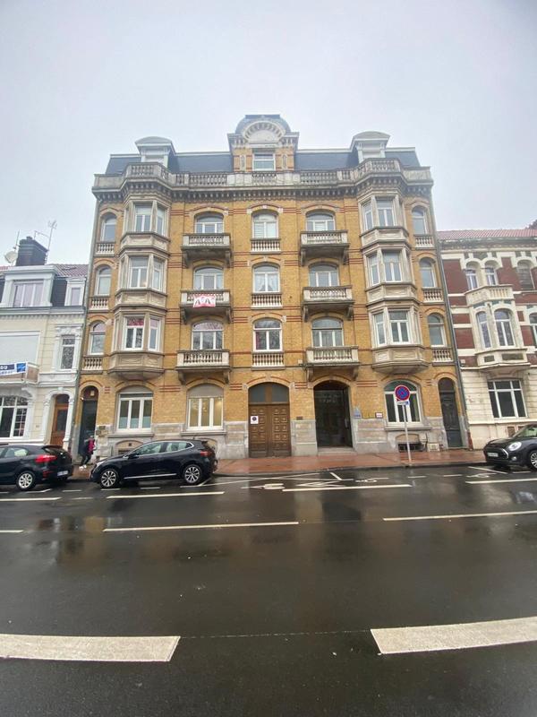 Appartement - 148 m² - 5 pièces