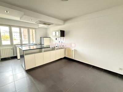 Appartement - 55 m² - 4 pièces