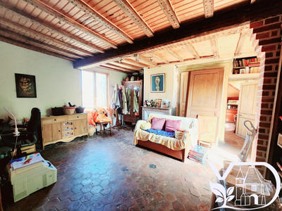 Maison - 164 m² - 4 pièces