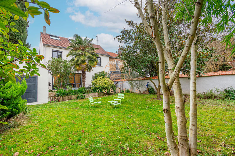 Maison contemporaine - 160 m² - 7 pièces