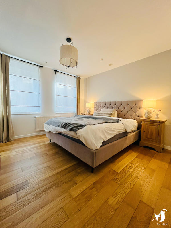 Maison - 180 m² - 5 pièces