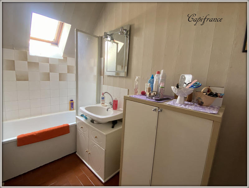 Maison - 105 m² - 5 pièces