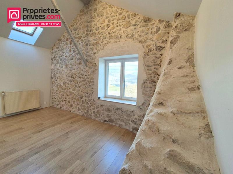 Maison - 193 m² - 6 pièces