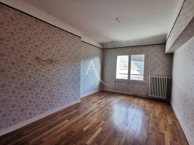 Maison - 77 m² - 4 pièces