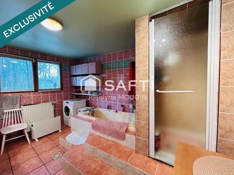 Maison - 270 m² - 9 pièces