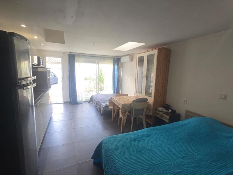 Immeuble - 75 m² - 4 pièces