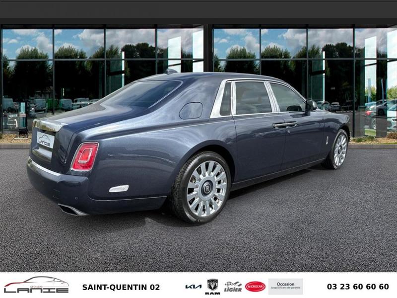 Rolls-Royce Phantom 8