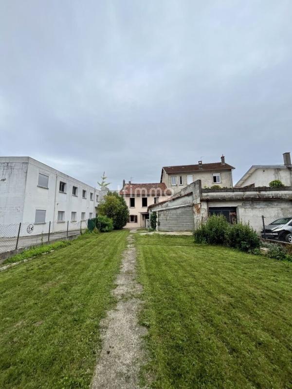 Maison - 163 m² - 6 pièces