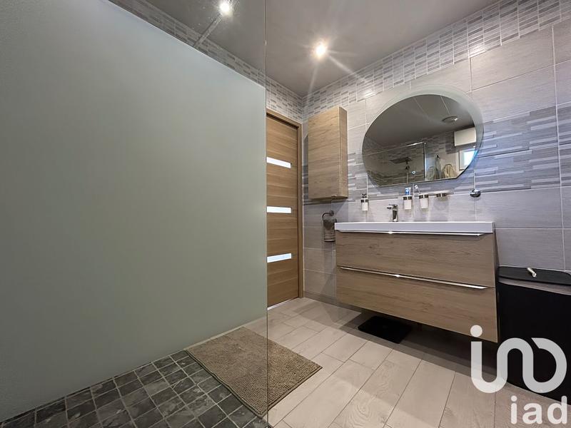 Maison - 101 m² - 6 pièces