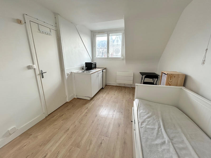 Appartement - 15 m² - 1 pièce