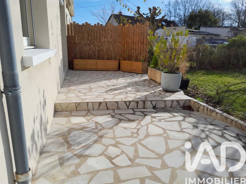 Maison - 96 m² - 6 pièces