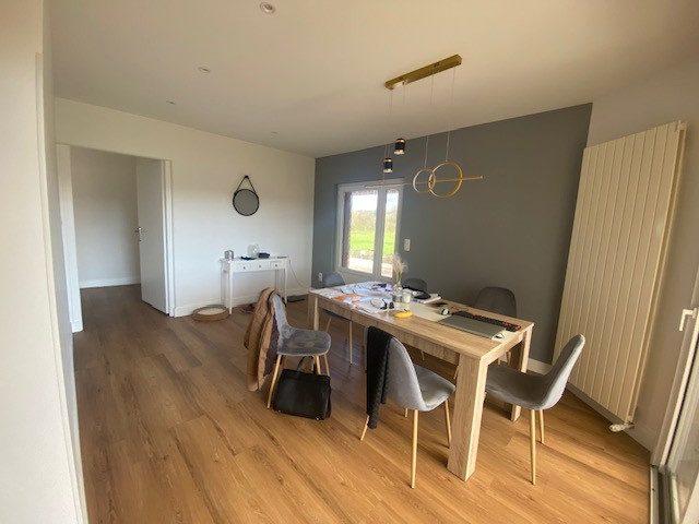 Maison traditionnelle - 107 m² - 4 pièces