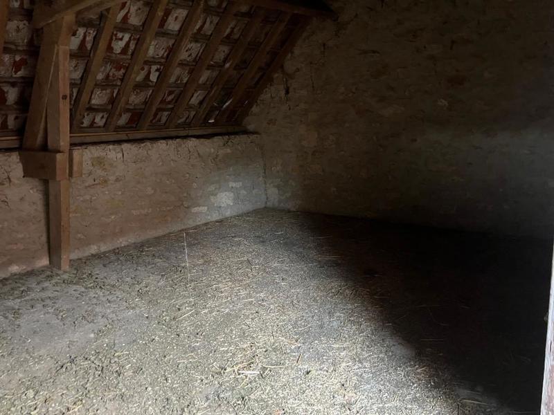 Maison - 220 m² - 1 pièce