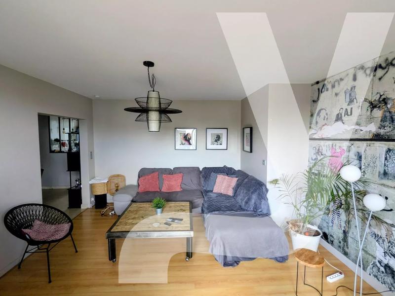 Appartement - 117 m² - 6 pièces