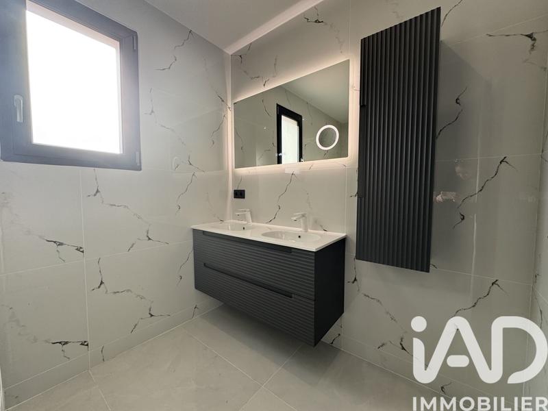 Maison - 120 m² - 4 pièces