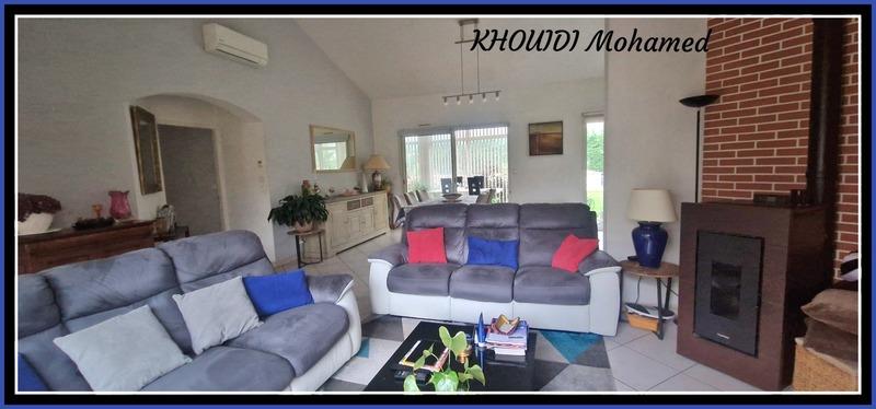 Maison - 159 m² - 6 pièces