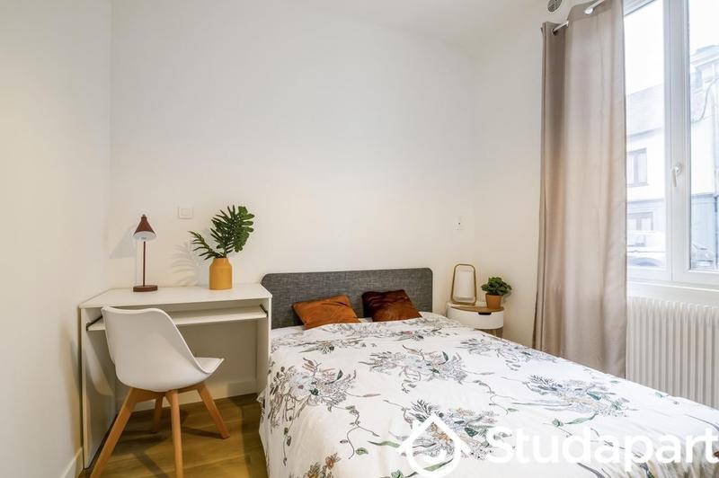 Chambre - 61 m² - 1 pièce