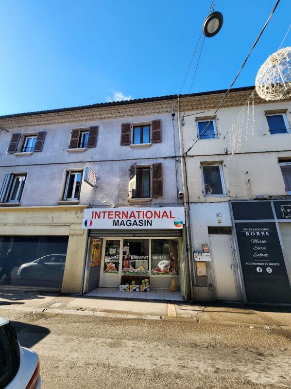 Immeuble - 147 m² - 5 pièces