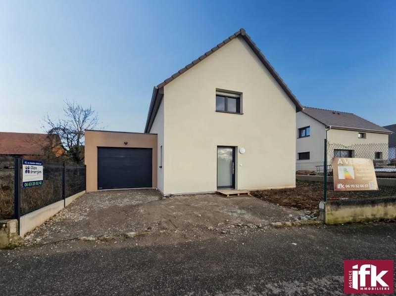 Maison - 101 m² - 5 pièces