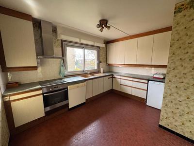 Appartement - 80 m² - 4 pièces