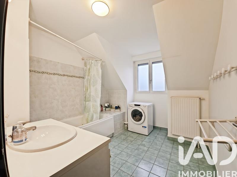 Maison - 89 m² - 5 pièces