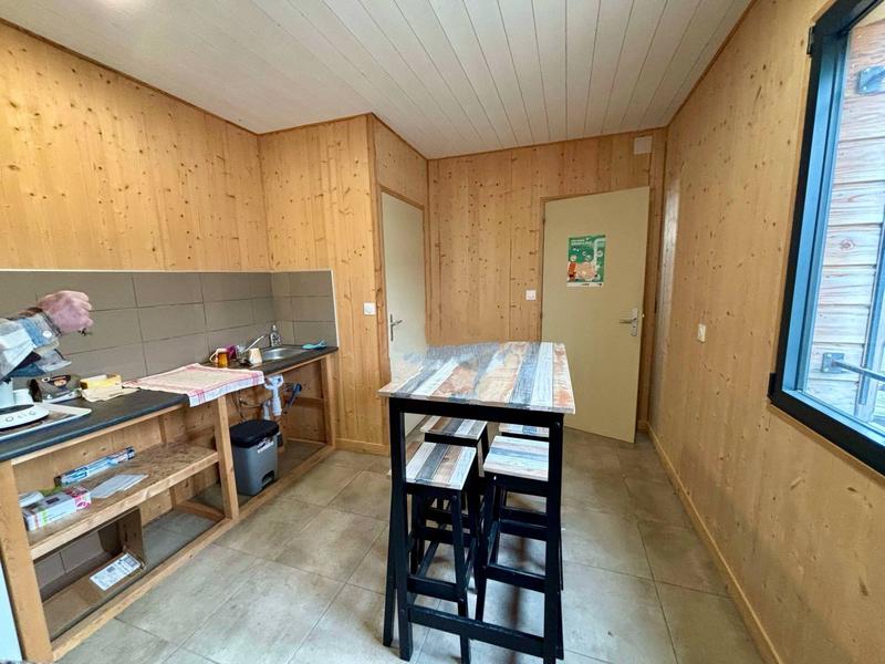 Local d'activités - 237 m² - 4 pièces