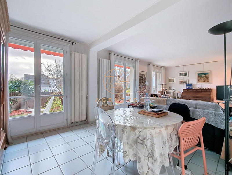 Appartement - 87 m² - 5 pièces