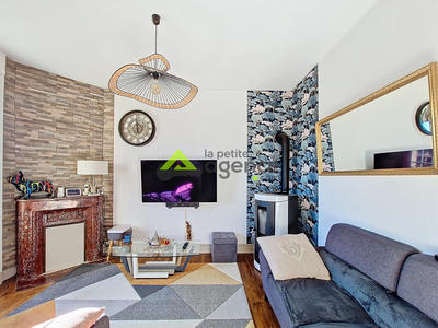 Maison - 98 m² - 5 pièces