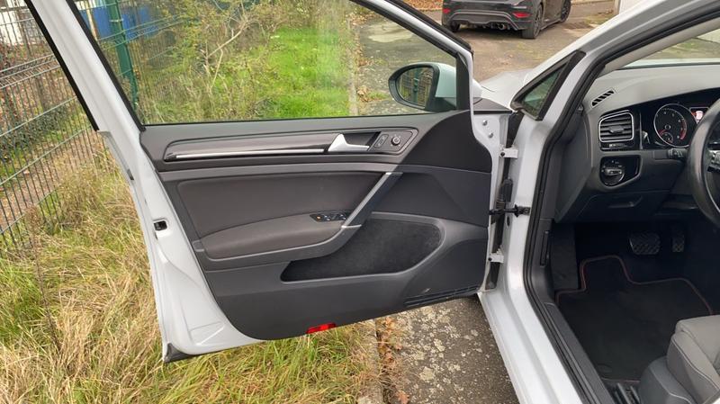 Volkswagen Golf 1.5 Tsi 150 Dsg7 Carat - Automatique