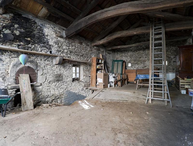 Corps de ferme - 96 m² - 5 pièces