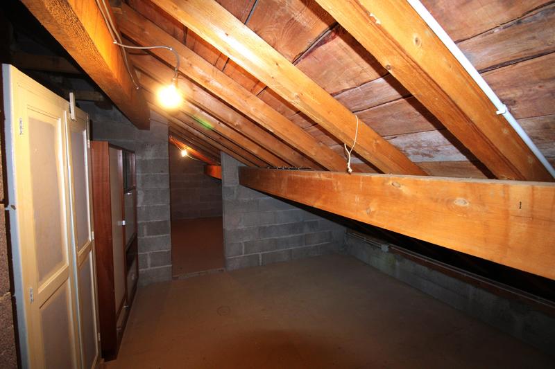 Propriété - 147 m² - 5 pièces