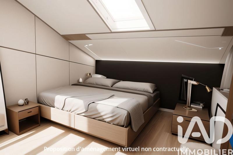 Maison - 305 m² - 10 pièces