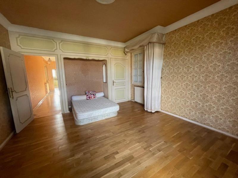 Maison bourgeoise - 324 m² - 10 pièces