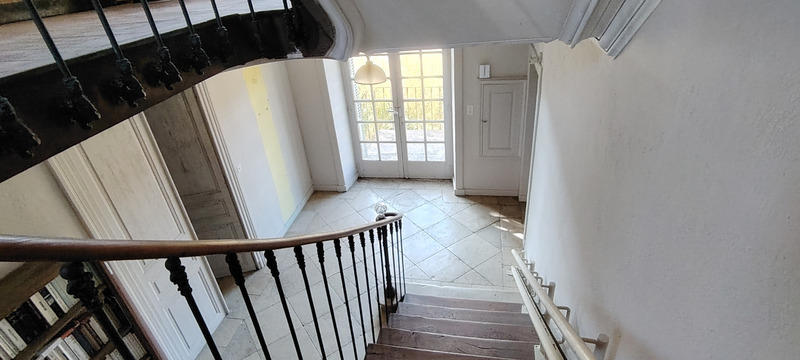 Maison - 193 m² - 6 pièces