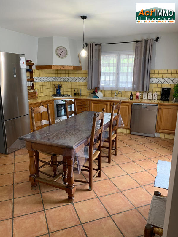 Maison - 120 m² - 4 pièces