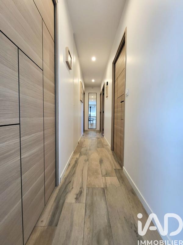 Maison - 97 m² - 4 pièces