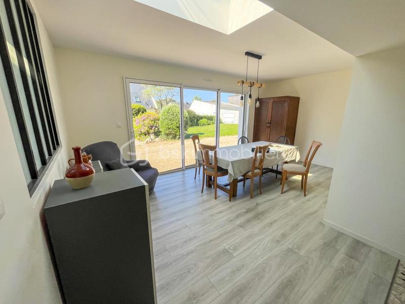 Maison - 176 m² - 8 pièces