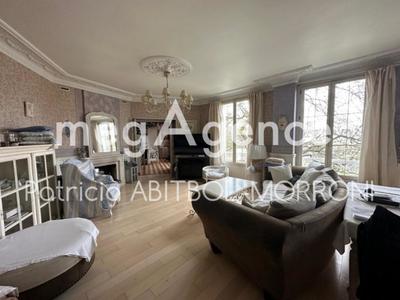 Maison - 142 m² - 7 pièces