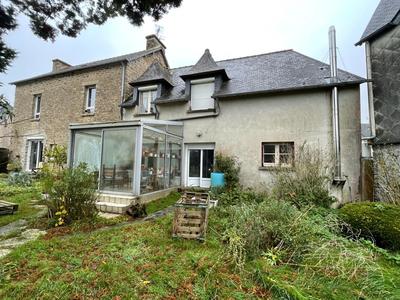 Maison - 120 m² - 7 pièces