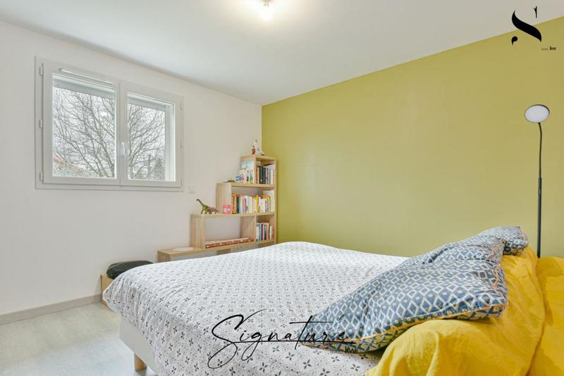 Pavillon - 94 m² - 5 pièces