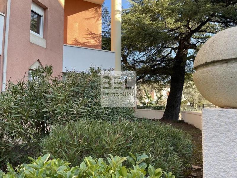 Appartement - 76 m² - 3 pièces