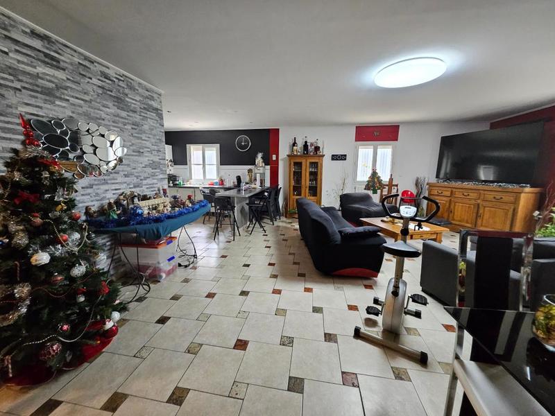 Immeuble - 700 m² - 4 pièces