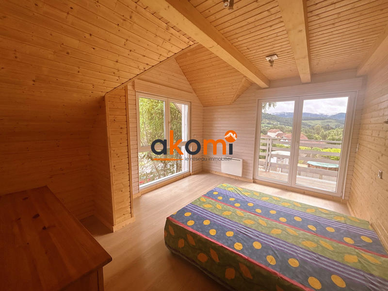 Châlet - 187 m² - 8 pièces